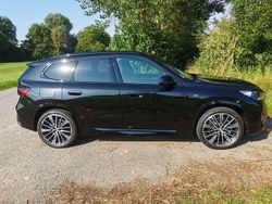Schwarz Gebraucht 2023 BMW iX1 M Sport SUV | 41.200 € (Fairer Preis)