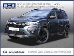 Zedergrün (grün) Gebraucht 2023 Dacia Jogger Extreme Van / Kleinbus | 24.488 € (Fairer Preis)