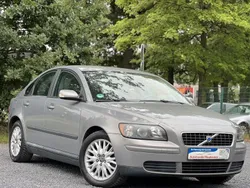 Grau Gebraucht 2004 Volvo S40 Kinetic Limousine | 2.999 € (Fairer Preis)