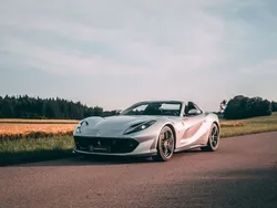 Silber Gebraucht 2020 Ferrari 812 Cabrio | 450.000 € (Fairer Preis)