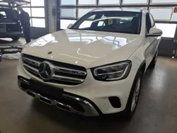 Weiß Gebraucht 2021 Mercedes GLC300e SUV | 36.500 € (Superpreis)