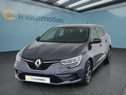 Grau Gebraucht 2021 Renault Mégane GrandTour Kombi | 15.299 € (Guter Preis)