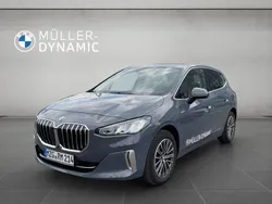 Sparkling kupfergrau Gebraucht 2024 BMW 220 Luxury Line Limousine | 33.260 € (Guter Preis)