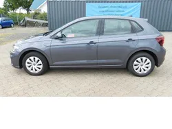 Rauchgraumetallic b7qgrau Gebraucht 2022 VW Polo Life Limousine | 15.990 € (Fairer Preis)