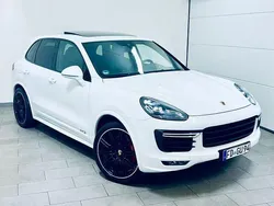Pure white Gebraucht 2016 Porsche Cayenne GTS SUV | 42.480 € (Teuer)