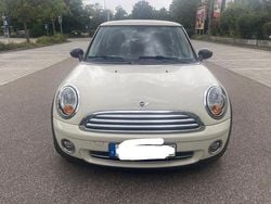 Weiß Gebraucht 2009 Mini ONE Kleinwagen | 4.999 € (Fairer Preis)