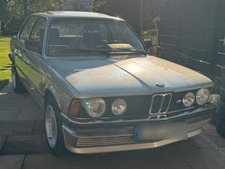 Beige Gebraucht 1983 BMW 315 Kleinwagen | 10.000 €