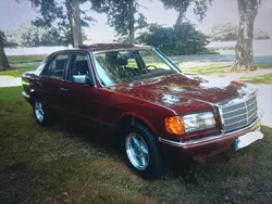 Rot Gebraucht 1989 Mercedes E300 Limousine | 14.800 €