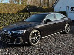 Schwarz Gebraucht 2025 Audi A8 S-Line Limousine | 80.000 € (Teuer)