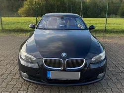 Blau Gebraucht 2008 BMW 330 Cabriolet Performance Cabrio | 10.800 € (Fairer Preis)