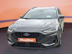 Grau Gebraucht 2024 Ford Focus ST-Line Kombi | 20.980 € (Superpreis)