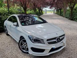 Weiß Gebraucht 2015 Mercedes CLA200 AMG line Coupé | 18.500 € (Fairer Preis)