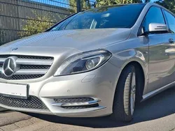 Silber Gebraucht 2012 Mercedes B180 Van / Kleinbus | 6.499 € (Fairer Preis)