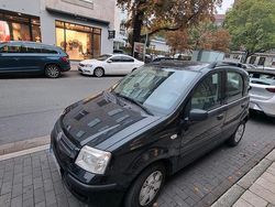 Schwarz Gebraucht 2010 Fiat Panda Kleinwagen | 2.200 €