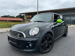 Schwarz Gebraucht 2013 Mini ONE Kleinwagen | 6.590 € (Etwas zu teuer)