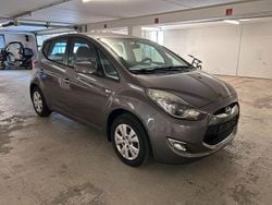 Grau Gebraucht 2013 Hyundai ix20 Edition Kleinwagen | 4.600 € (Guter Preis)