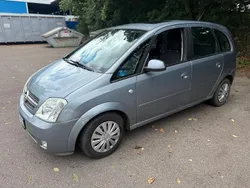 Grau Gebraucht 2004 Opel Meriva Van / Kleinbus | 800 € (Superpreis)