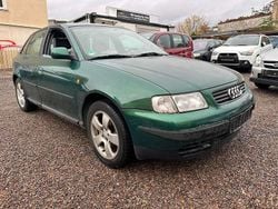 Grün Gebraucht 1999 Audi A3 Limousine | 999 € (Guter Preis)