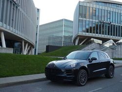 Schwarz Gebraucht 2020 Porsche Macan Sport SUV | 45.600 €