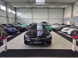 Obsidianschwarz metalliclack Gebraucht 2018 Mercedes E63S AMG AMG Kombi | 61.989 € (Fairer Preis)