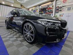 Schwarz Gebraucht 2018 BMW 540 M Sport Kombi | 43.500 €