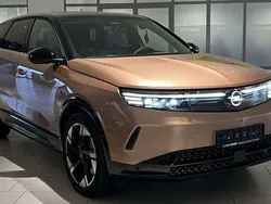 Orange Gebraucht 2025 Opel Grandland Electric SUV | 49.990 € (Etwas zu teuer)