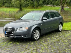 Grau Gebraucht 2007 Audi A4 Kombi | 4.200 € (Fairer Preis)