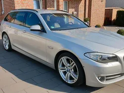 Silber Gebraucht 2012 BMW 530 Comfort Edition Kombi | 9.800 € (Fairer Preis)