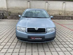 Grau Gebraucht 2004 Skoda Fabia Elegance Limousine | 999 € (Guter Preis)