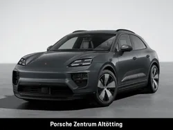 Grau Gebraucht 2022 Porsche Macan SUV | 93.519 € (Teuer)