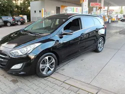 Schwarz Gebraucht 2015 Hyundai i30 Blackline Limousine | 6.200 € (Fairer Preis)