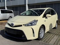 Weiß Gebraucht 2017 Toyota Prius+ Comfort Van / Kleinbus | 11.800 € (Fairer Preis)