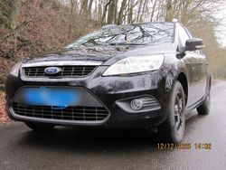 Schwarz Gebraucht 2009 Ford Focus Kombi | 2.299 € (Guter Preis)