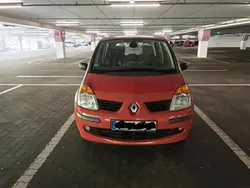 Rot Gebraucht 2006 Renault Modus Van / Kleinbus | 800 € (Superpreis)