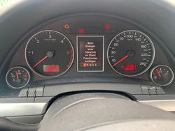 Schwarz Gebraucht 2007 Audi A4 Kombi | 2.300 € (Guter Preis)