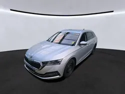 Silber Gebraucht 2021 Skoda Octavia Style Kombi | 23.950 € (Fairer Preis)