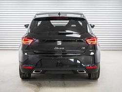 Midnightblack metallic (0e) midnightblack metallic (0e) Neu 2025 Seat Ibiza FR Limousine | 24.839 € (Fairer Preis)
