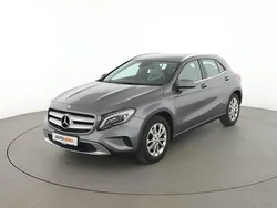Grau Gebraucht 2015 Mercedes GLA200 Urban SUV | 15.860 € (Fairer Preis)