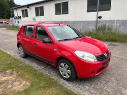 Rot Gebraucht 2009 Dacia Sandero Kleinwagen | 1.300 € (Guter Preis)