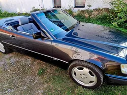 Schwarz Gebraucht 1994 Mercedes E320 Sportline Cabrio | 27.999 €