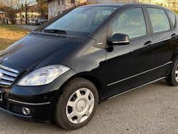 Schwarz Gebraucht 2010 Mercedes A180 Avantgarde Limousine | 3.900 € (Superpreis)