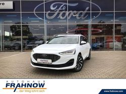 Frostweiß (weiss) Neu 2025 Ford Focus Titanium Kombi | 31.685 € (Etwas zu teuer)