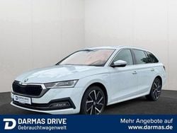 Weiß Gebraucht 2021 Skoda Octavia Style Limousine | 19.990 € (Guter Preis)