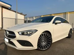 Weiß Gebraucht 2019 Mercedes CLA200 AMG Kombi | 20.999 € (Teuer)