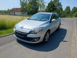 Grau Gebraucht 2013 Renault Mégane III Dynamique Limousine | 6.699 € (Fairer Preis)