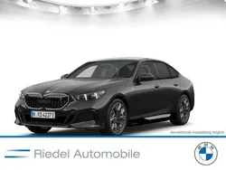 Grau Neu 2024 BMW i5 M Sport Limousine | 67.790 € (Fairer Preis)