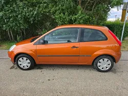 Beige Gebraucht 2002 Ford Fiesta Ambiente Kleinwagen | 950 € (Guter Preis)