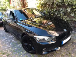 Schwarz Gebraucht 2012 BMW 318 Limousine | 12.990 € (Teuer)