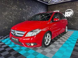 Rot Gebraucht 2012 Mercedes B180 Van / Kleinbus | 8.999 € (Fairer Preis)