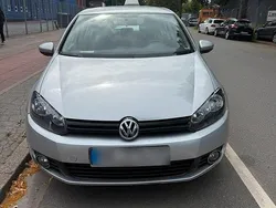 Silber Gebraucht 2011 VW Golf VI Kleinwagen | 5.299 € (Guter Preis)